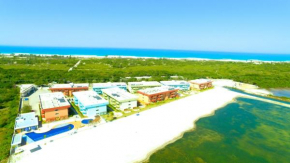 Resort em Arraial entre a lagoa e a praia